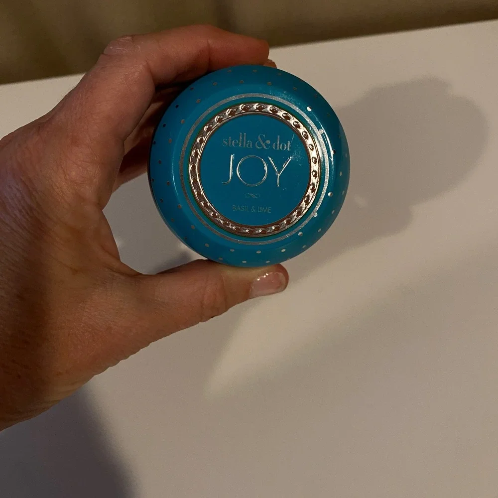 Stella & Dot Joy Basil & Lime Scented Candle Teal Blue Tin 2.7oz Soy‎ Wax Blend